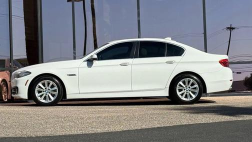 2016 BMW 528 528i Sedan 4D