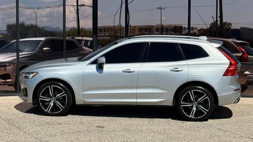 2019 Volvo XC60 T5 R-Design