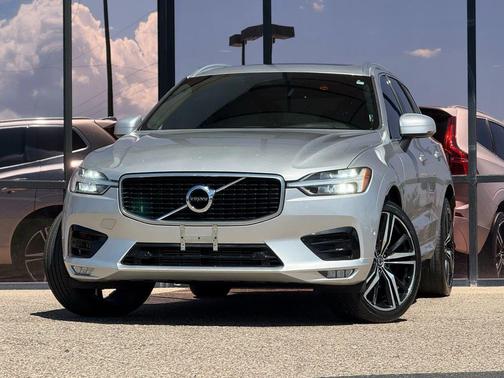 2019 Volvo XC60 T5 R-Design