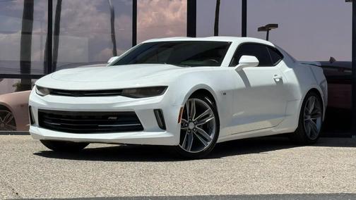 Summit White 2017 Chevrolet Camaro 1LT