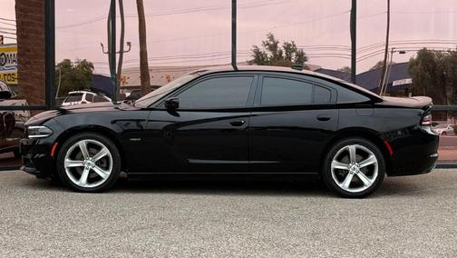 Pitch Black Clearcoat 2018 Dodge Charger R/T