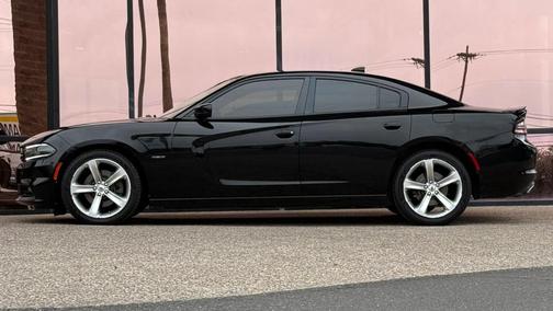 Pitch Black Clearcoat 2018 Dodge Charger R/T