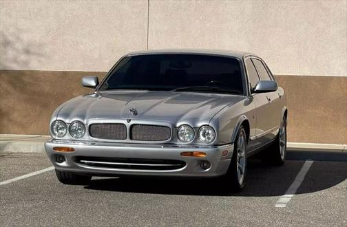 2002 Jaguar XJR XJR