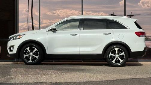 2017 Kia Sorento EX