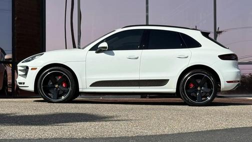 White 2017 Porsche Macan Macan Turbo