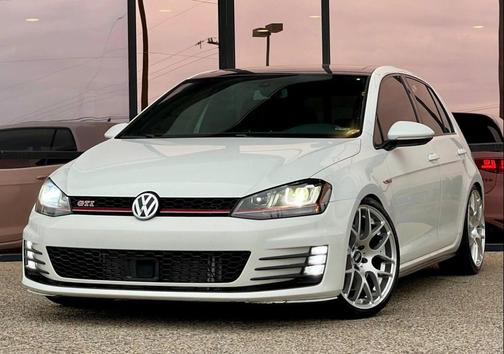 2017 Volkswagen Golf GTI 2.0T Autobahn 4-Door
