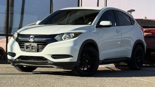 White Orchid Pearl 2016 Honda HR-V LX