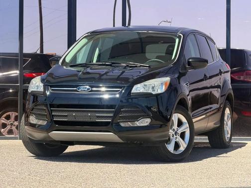 Shadow Black 2016 Ford Escape SE