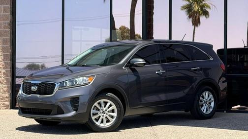 Platinum Graphite 2019 Kia Sorento LX