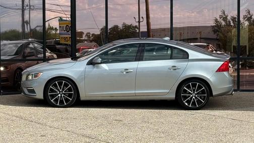 2017 Volvo S60 T5 Dynamic