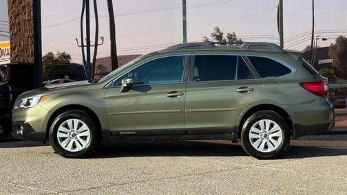 Wilderness Green Metallic 2015 Subaru Outback 2.5i Premium