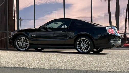 2012 Ford Mustang GT Premium