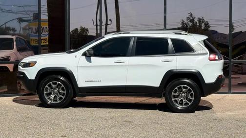 2020 Jeep Cherokee Trailhawk