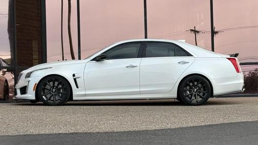 2017 Cadillac CTS-V Base