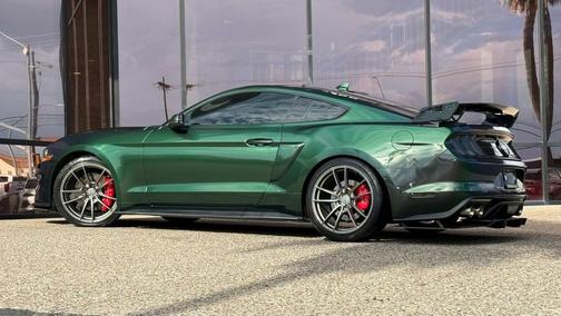 Oxford White 2021 Ford Mustang GT Premium