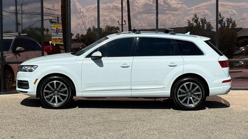 2019 Audi Q7 55 Premium Plus