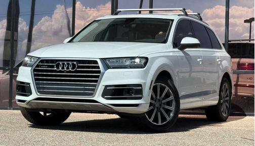 2019 Audi Q7 55 Premium Plus