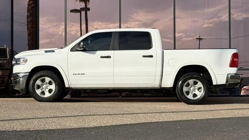 Bright White Clearcoat 2025 RAM 1500 Big Horn/Lone Star