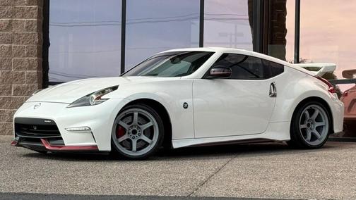 2019 Nissan 370Z NISMO