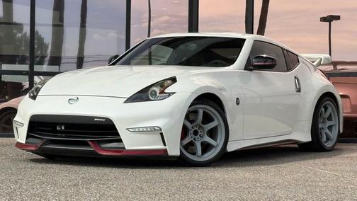 2019 Nissan 370Z NISMO