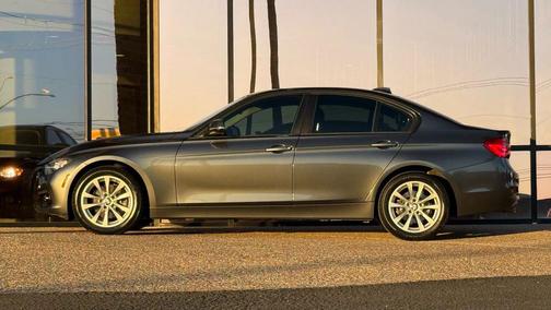 2017 BMW 320 i