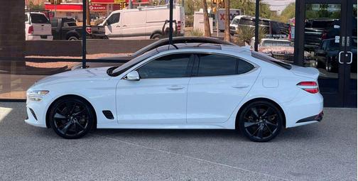 2022 Genesis G70 3.3T RWD