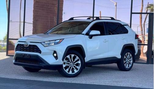 2022 Toyota RAV4 XLE Premium