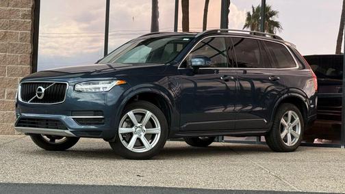 2019 Volvo XC90 Momentum