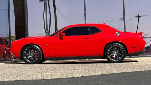2015 Dodge Challenger SRT 392