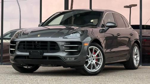 2016 Porsche Macan Turbo