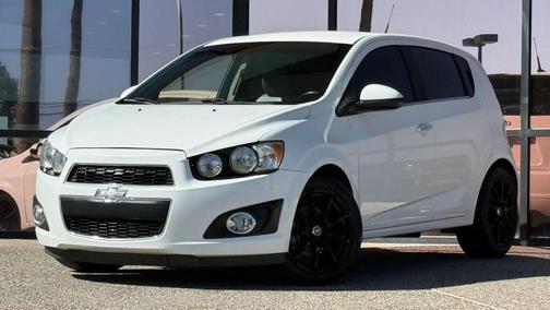 Summit White 2013 Chevrolet Sonic LTZ