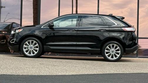 2017 Ford Edge Titanium