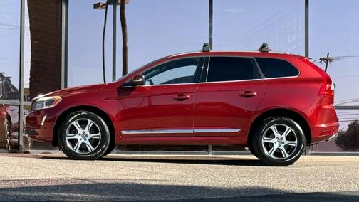 2015 Volvo XC60 T6 Platinum