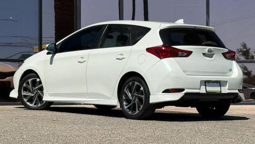 Blizzard Pearl 2016 Scion iM