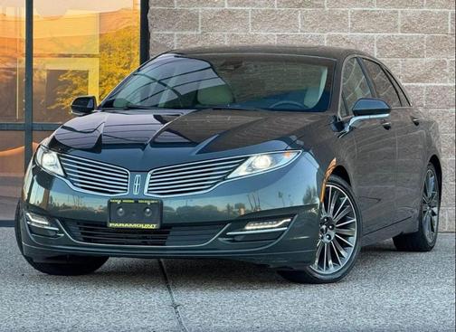 2016 Lincoln MKZ Base