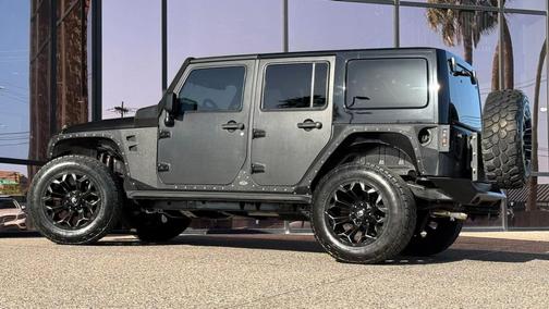 Black Clearcoat 2013 Jeep Wrangler Unlimited Rubicon