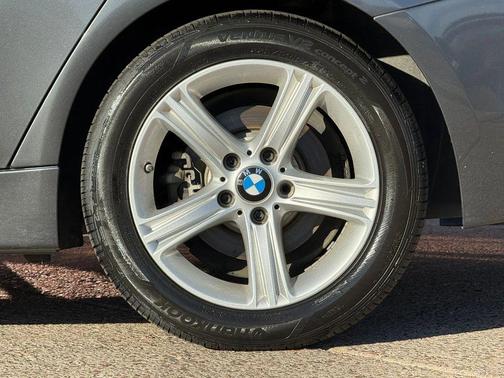 2015 BMW 328 328i Sedan 4D