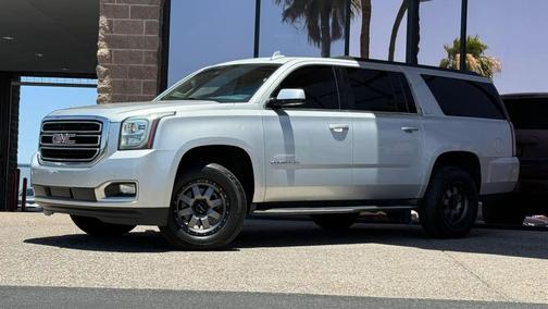 Quicksilver Metallic 2016 GMC Yukon XL SLT