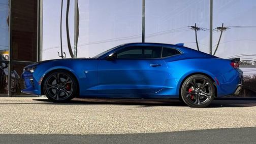 Hyper Blue Metallic 2017 Chevrolet Camaro 1SS