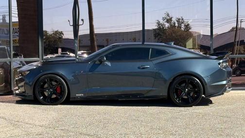 2022 Chevrolet Camaro RWD Coupe LT1