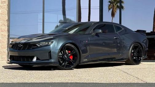 2022 Chevrolet Camaro RWD Coupe LT1