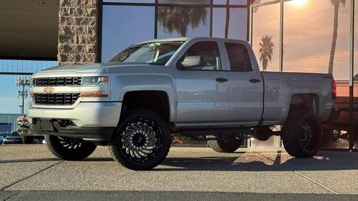 2018 Chevrolet Silverado 1500 Custom