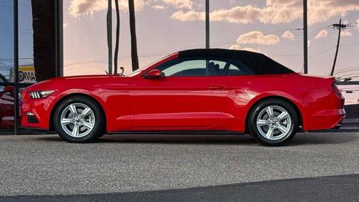 2016 Ford Mustang V6