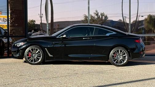 2017 INFINITI Q60 3.0t Red Sport 400