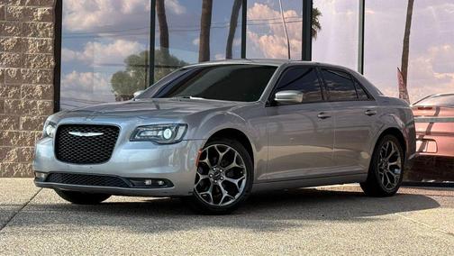 2018 Chrysler 300 S