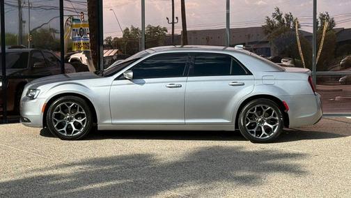 2018 Chrysler 300 S