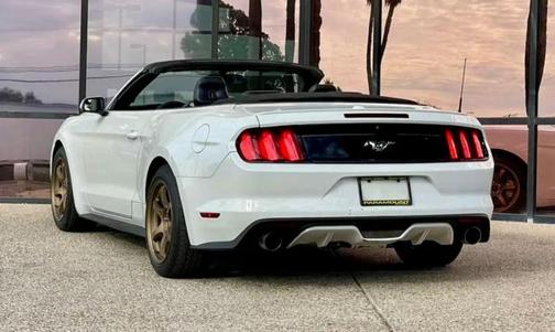 Oxford White 2015 Ford Mustang EcoBoost Premium