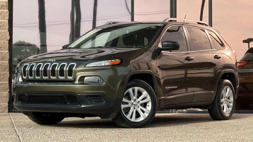2015 Jeep Cherokee Sport