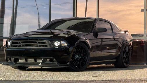 2014 Ford Mustang V6
