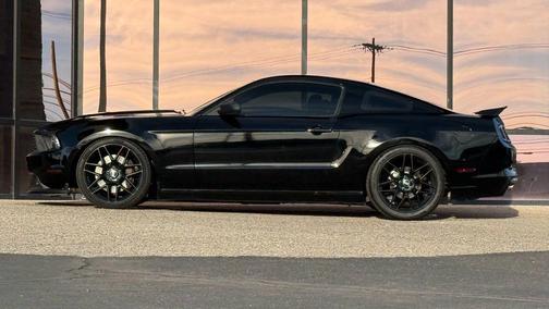 2014 Ford Mustang V6